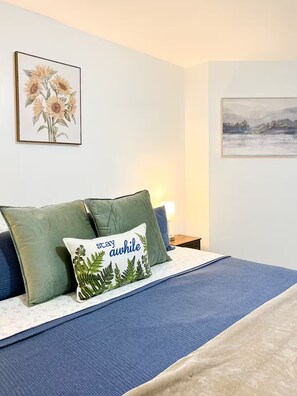2 dormitorios, tabla de planchar con plancha, wifi y ropa de cama