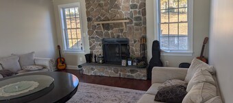  Hilltop Hideaway Retreat — Theater • Game Lounge • Gym • Sauna • Spa Baths