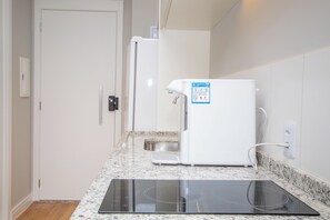 Literie de qualité supérieure, surmatelas, minibar, Wi-Fi gratuit