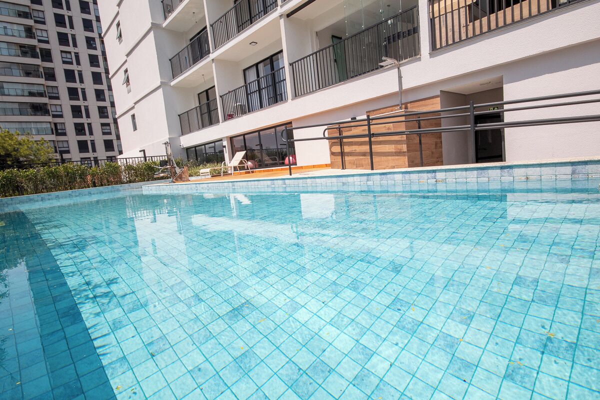 Premium bedding, pillowtop beds, minibar, free WiFi