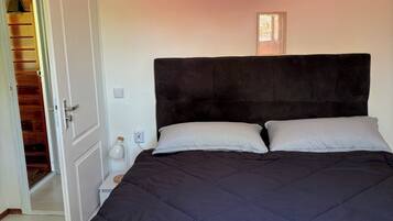 Bügeleisen/Bügelbrett, Reisekinderbett, kostenloses WLAN