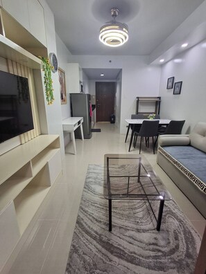 Apartment, 1 Bedroom, Smoking | Living room - Idyllic Apartment for Rent - Perfect for Short-term Stay Front of Mall of Asia (Pasay)