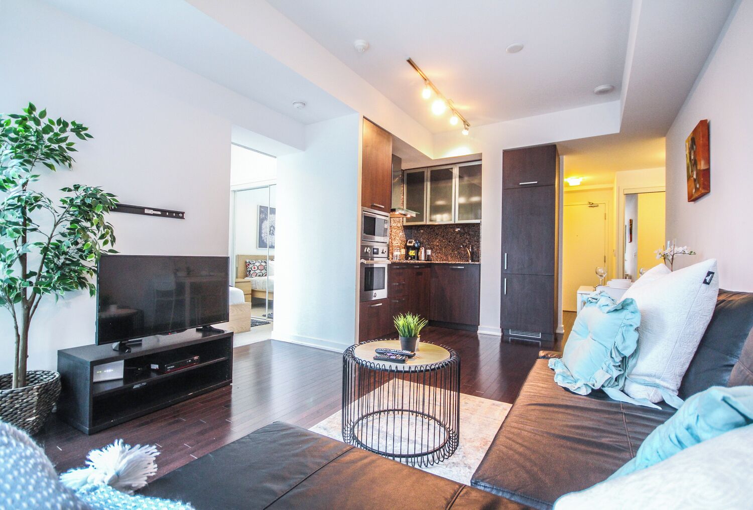 Klassiek appartement | Woonruimte | Smart-tv, Netflix en streamingdiensten