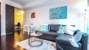 Classic Condo | Living area | Smart TV, Netflix, streaming services