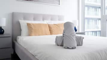 Suite Deluxe, balcón, vista a la ciudad | Escritorio, espacio para trabajar con laptop y wifi gratis