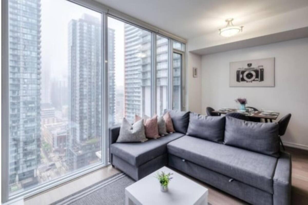 Deluxe-huoneisto | Oleskelualue | Älytelevisio, Netflix, suoratoistopalvelut