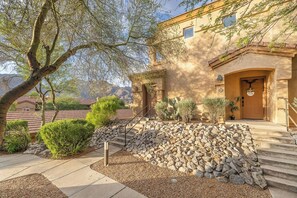 Exterior - Charming, Clean, Condo with 24 Hour_Gated Access, Spectacular Catalina Mtn Views (Tucson)