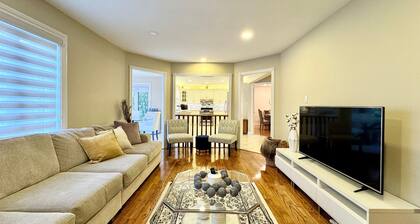 Designer 4BR Retreat | Luxe Living + Family-Friendly Fun