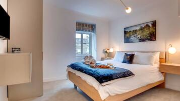 Casa Confort, varias camas, se aceptan mascotas, vista al jardín | Tabla de planchar con plancha y wifi gratis