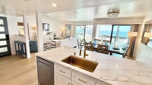 TV - Best in Oceanside, Oceanfront Condo: Steps to Sand, Pier, Restaurants, Downtown! (Oceanside)