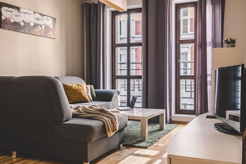 Dream 15 Comfort & Design Steps from Old Market