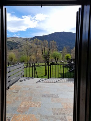 Quang cảnh nhìn từ nơi lưu trú