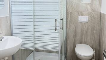 Standaard tweepersoonskamer, niet-roken | Badkamer