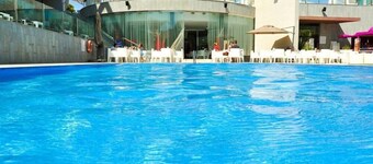 Apolo Suites Rentalmar