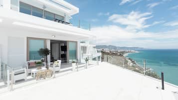 Pemandangan dari properti