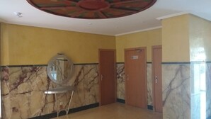 Ảnh chưa phân loại, 5 trong số 32 ảnh, nút