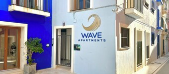 Wave Apartments