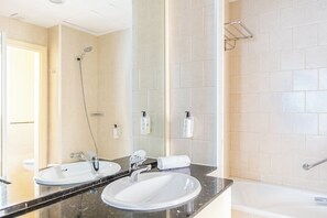 Room - Ona Las Lomas Village (Cartagena)
