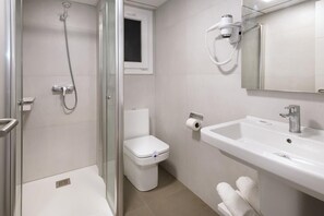 Room - Rentalmar Salou Playa Family Suites (Salou)