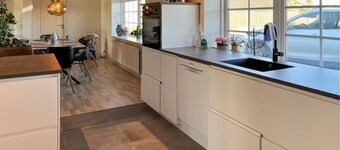 Amazing home in Løkken with WiFi