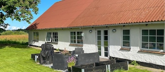 Amazing home in Løkken with WiFi