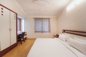 2 bedrooms, free WiFi, bed sheets, wheelchair access - Amazing Hridayam 2-bedroom bungalow in Panchgani (Panchgani)