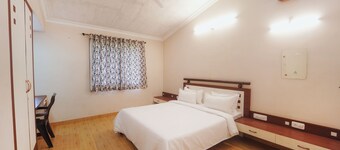 Amazing Hridayam 2-bedroom bungalow in Panchgani
