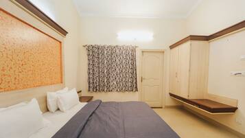 2 chambres, Wi-Fi gratuit, draps fournis