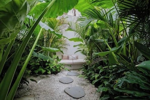 Room - Mazari Villas (Bali)