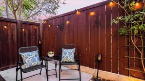 Interior - Walk to Downtown Paso & Sip Local Wine Under the Stars Casa Robles by Avantstay (Paso Robles)