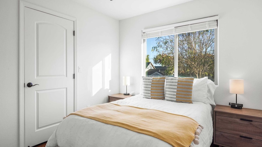 Walk to Downtown Paso & Sip Local Wine Under the Stars Casa Robles by Avantstay