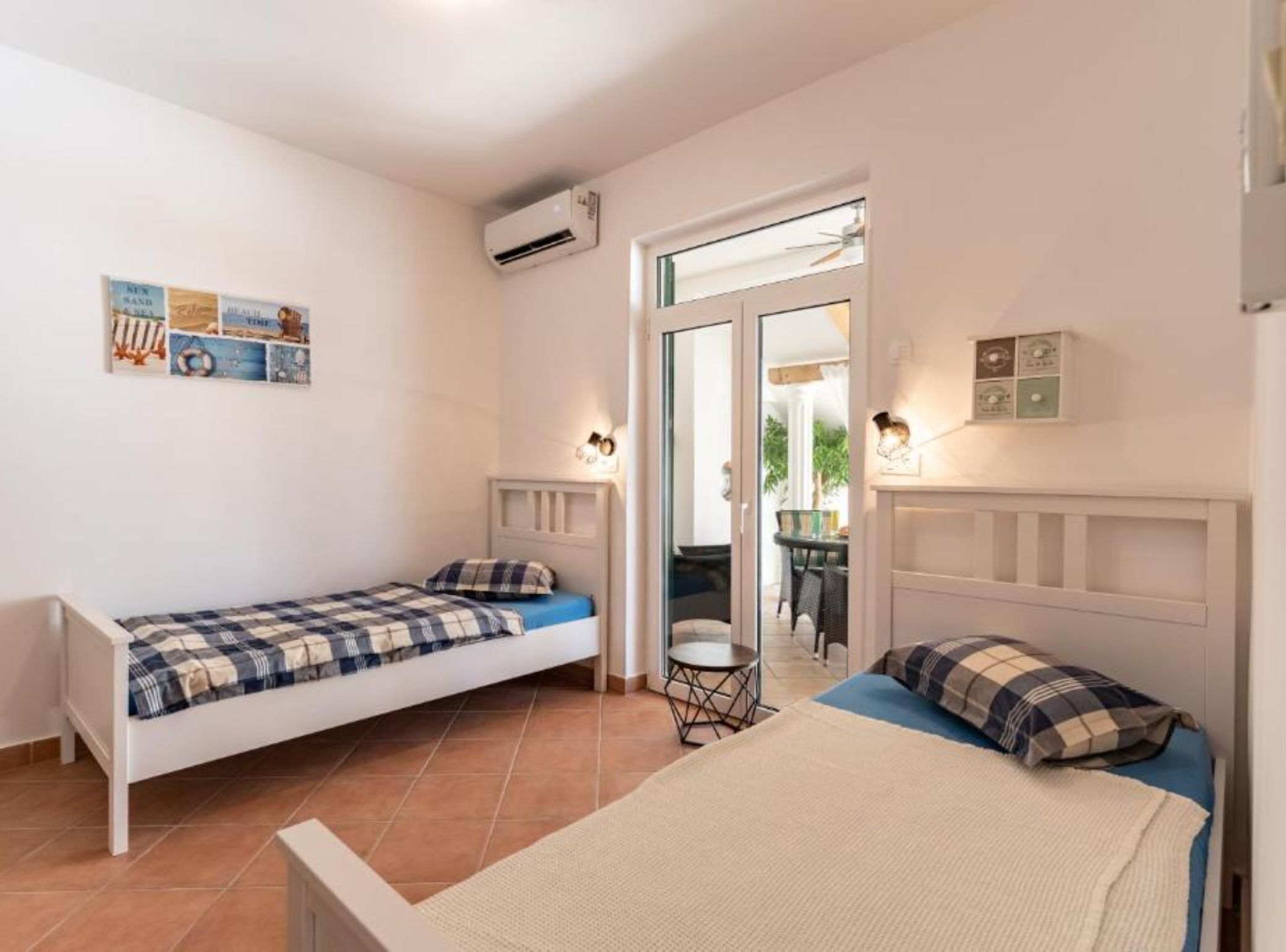 2 عدّة غرف نوم