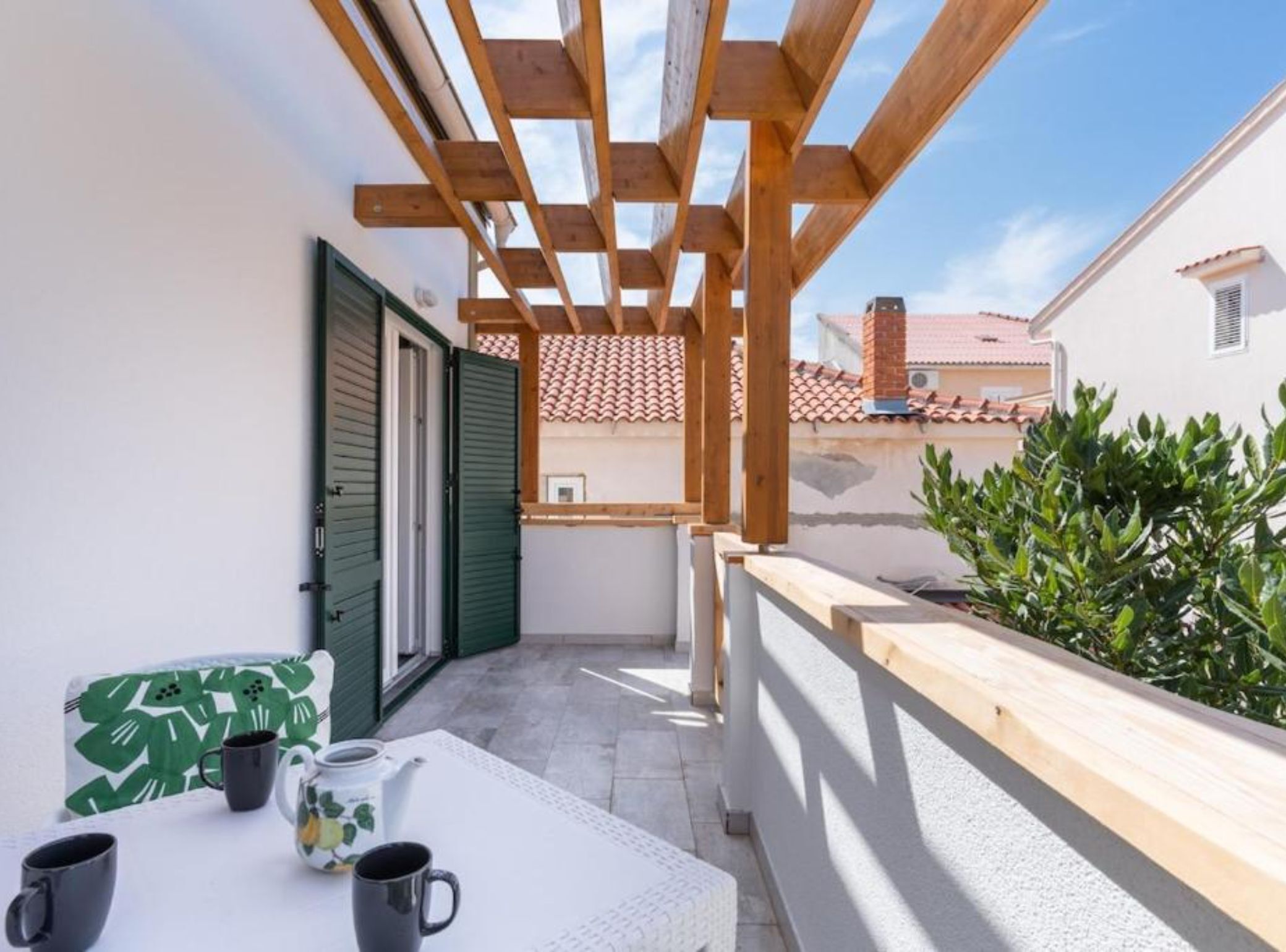 Appartement (Two Bedroom Apartment With Loggia And) | Balcon