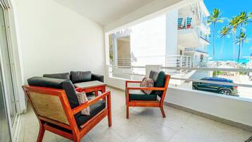 Comfort Condo, 2 Bedrooms, Terrace, Ocean View | Beach/ocean view