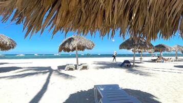 Deluxe Apartment, Ocean View, Beachfront | View from room