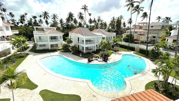 Exclusive-Penthouse, 3 Schlafzimmer, Poolblick, Poolseite | Ausblick vom Zimmer