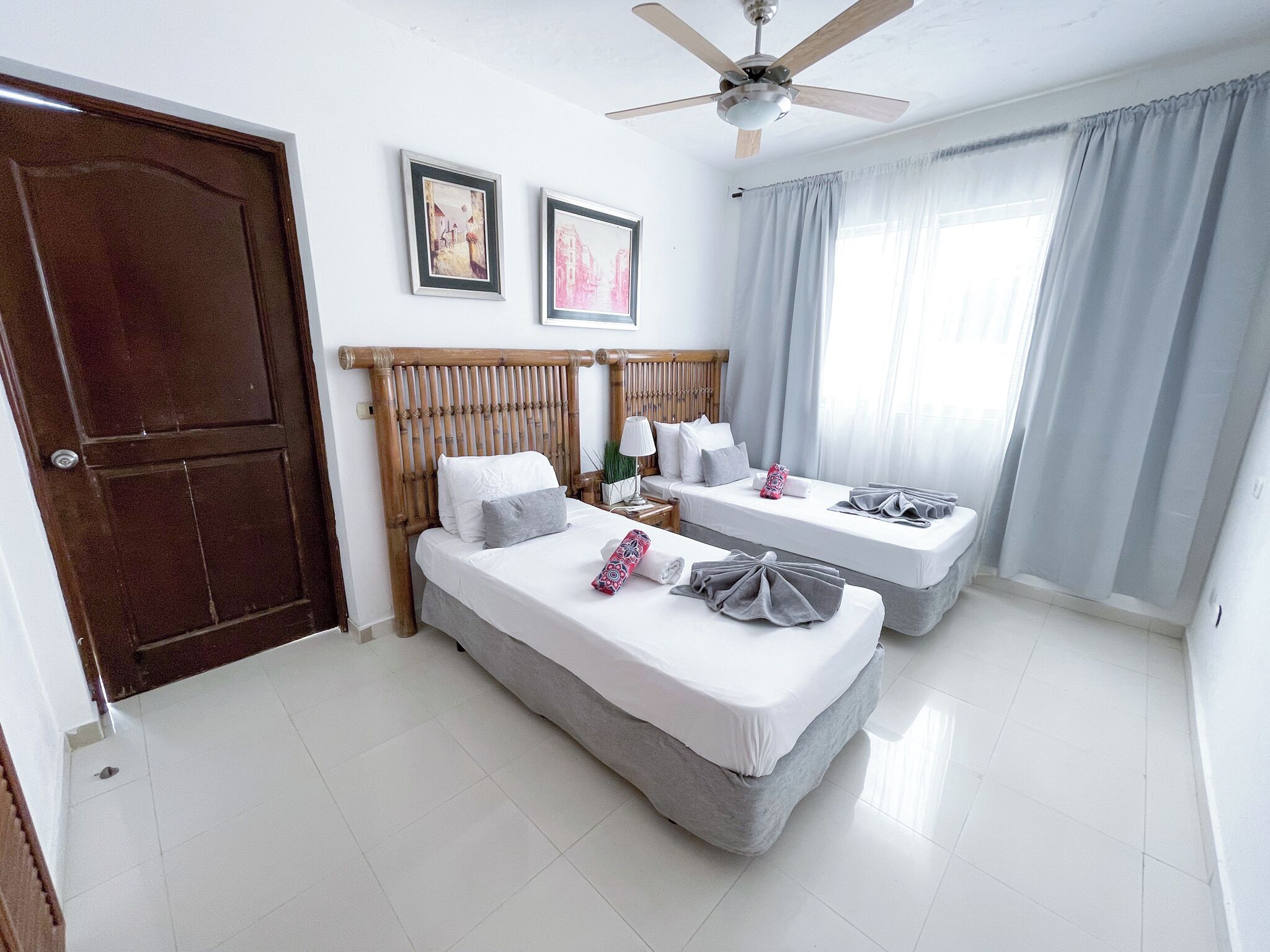 Exclusive Penthouse, 3 Bedrooms, Pool View, Poolside | Egyptian cotton sheets, premium bedding, down comforters