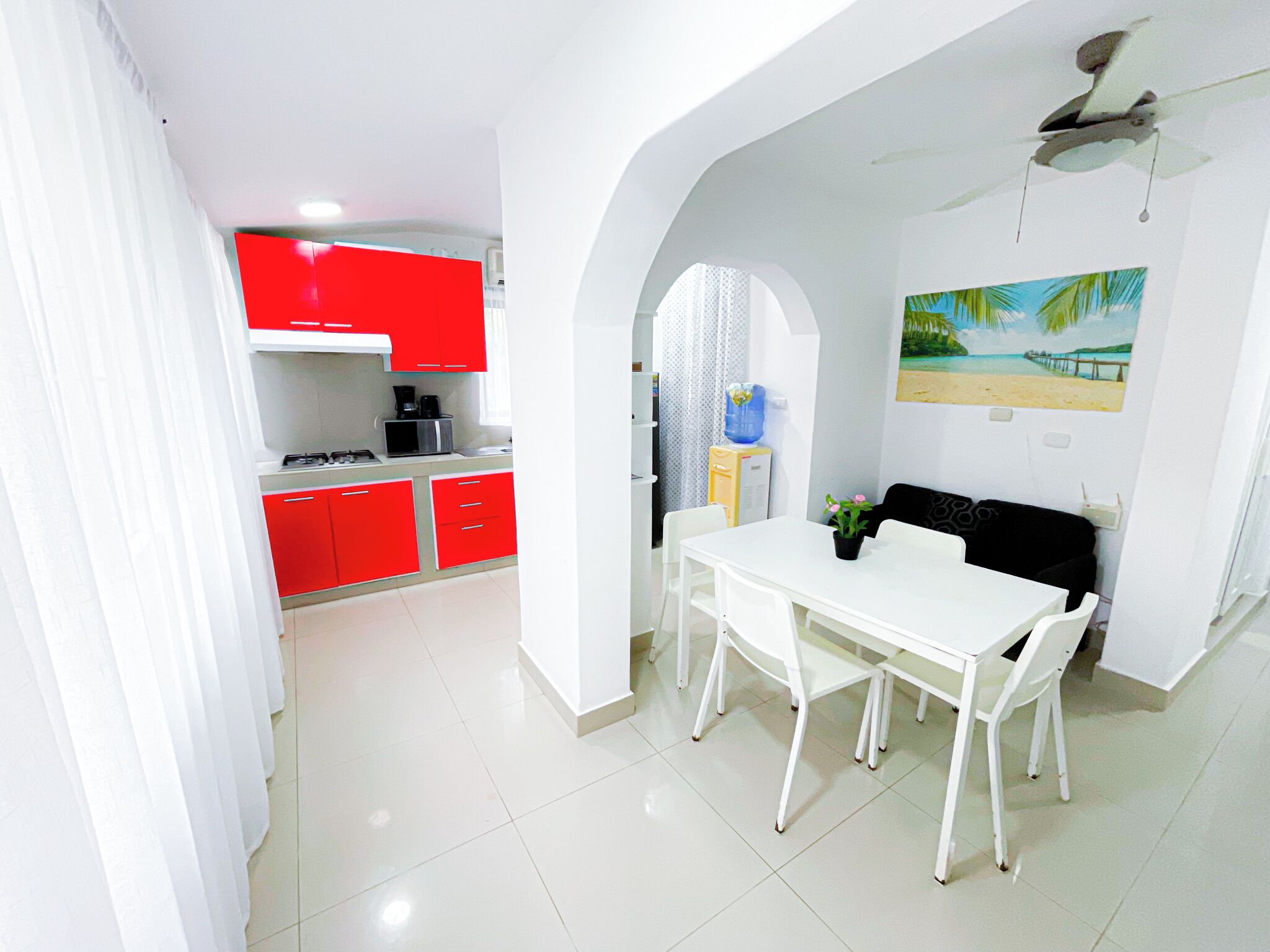 华丽套房, 2 间卧室, 露台, 海滨 | 私人厨房 | 冰箱、炉灶、茶具/咖啡用具、厨具/餐具