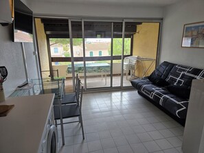 Living area - Quiet T2 with pool! (Agde)