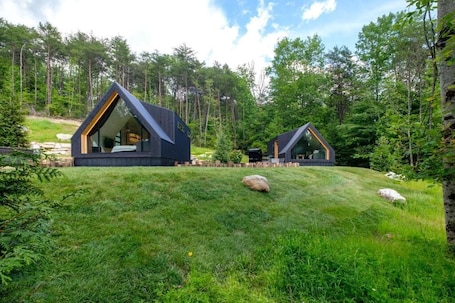 Exterior. The A-Frame Collection - Sanctum