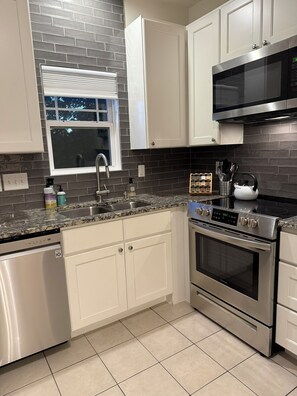 Microwave, oven, stovetop, dishwasher