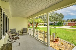 Terrace/patio - 7 Mi to Beach! Poolside Oasis in Port Orange (Port Orange)