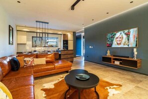 TV - Villa Blumarine – A Modern Oasis of Comfort with a Private Pool (Brzac (Krk))