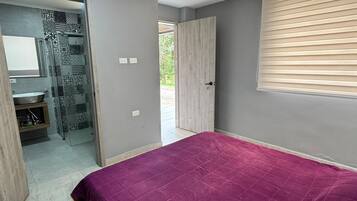 Room, 4 Bedrooms, Terrace, Garden View | 4 bedrooms