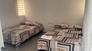 Phòng, 4 phòng ngủ, hiên, quang cảnh vườn | 4 phòng ngủ 