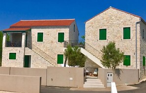Exterior - Cozy apartment in Privlaka (Privlaka)