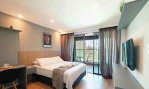 Basic Studio | 1 bedroom - Beachfront Building With Pool and gym - Arus (Salvador)