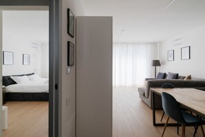 Interior - GuestHost - Modern Apartment near Porta Venezia (Milan)