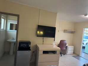 Desk, laptop workspace, free WiFi