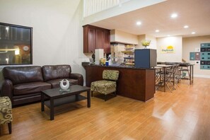 Dining - Red Roof Inn Rockingham (Rockingham)